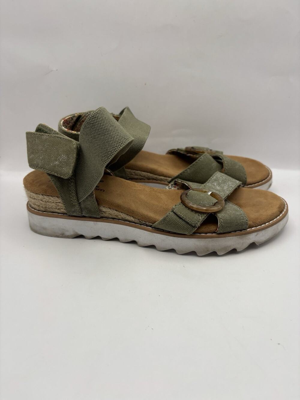 Bobs By Skechers Desert Kiss Green Sandals Women Size 9